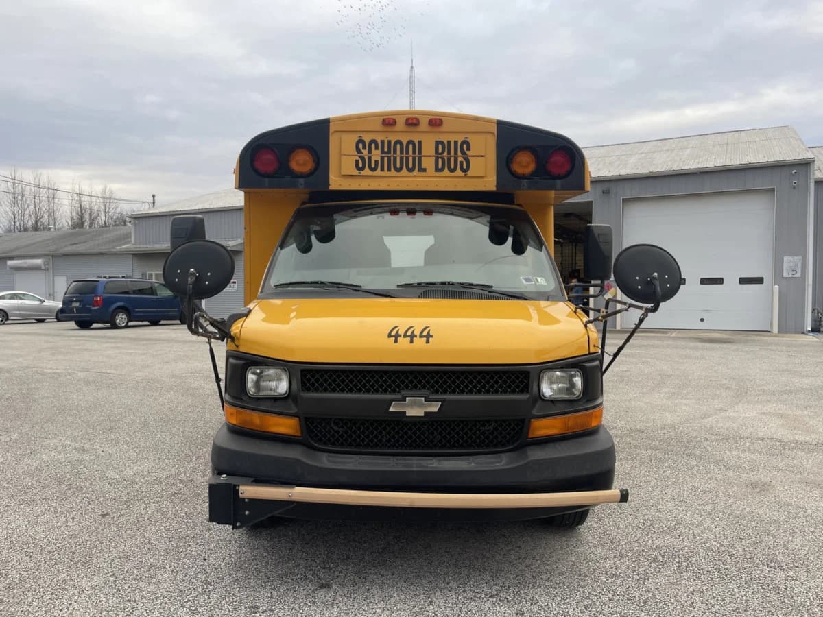 2014 Chevrolet 3500 Thomas Mini School Bus - Image 1