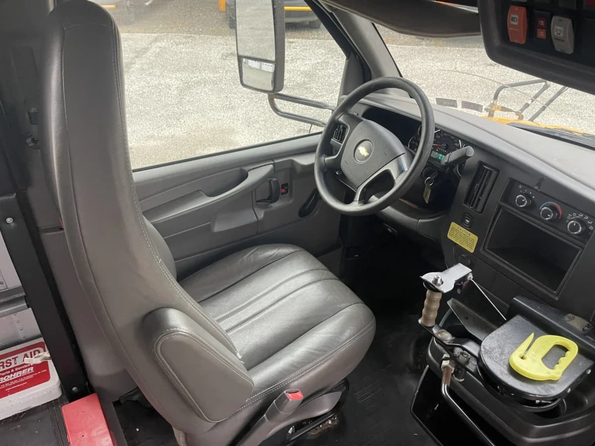 2014 Chevrolet 3500 Thomas Mini School Bus - Image 7