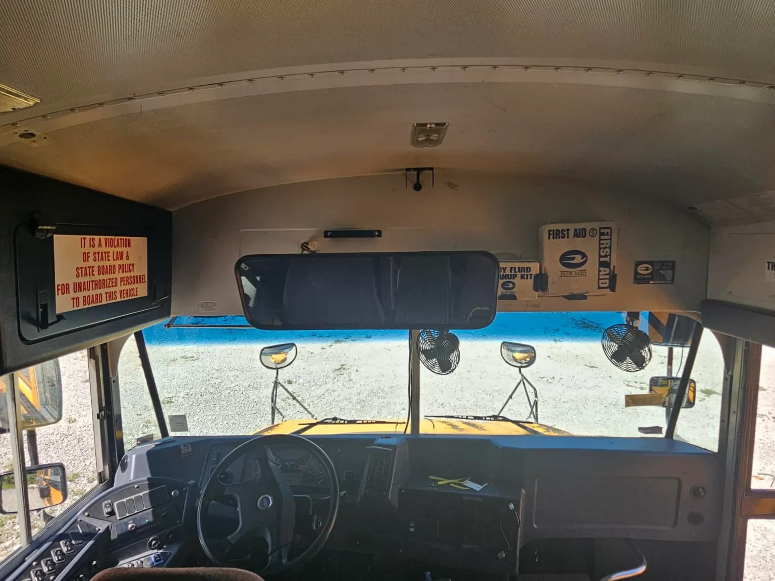 2015 Blue Bird Vision School Bus - Image 5