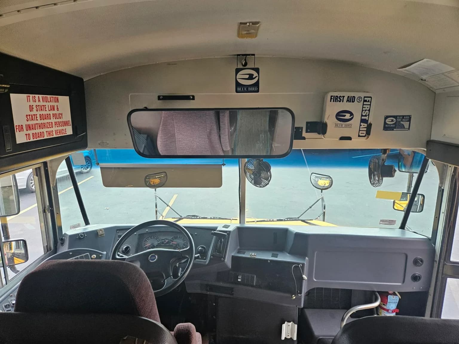 2015 Blue Bird Vision School Bus - Image 7
