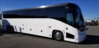 2018 Motor Coach Industries J4500 bus