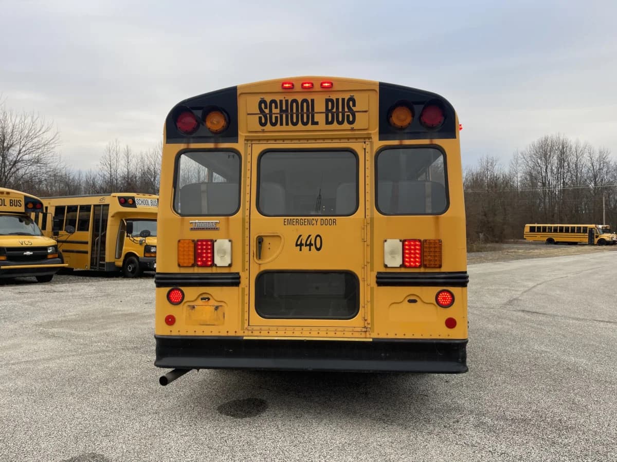 2013 Chevrolet 3500 Thomas Mini School Bus - Image 4