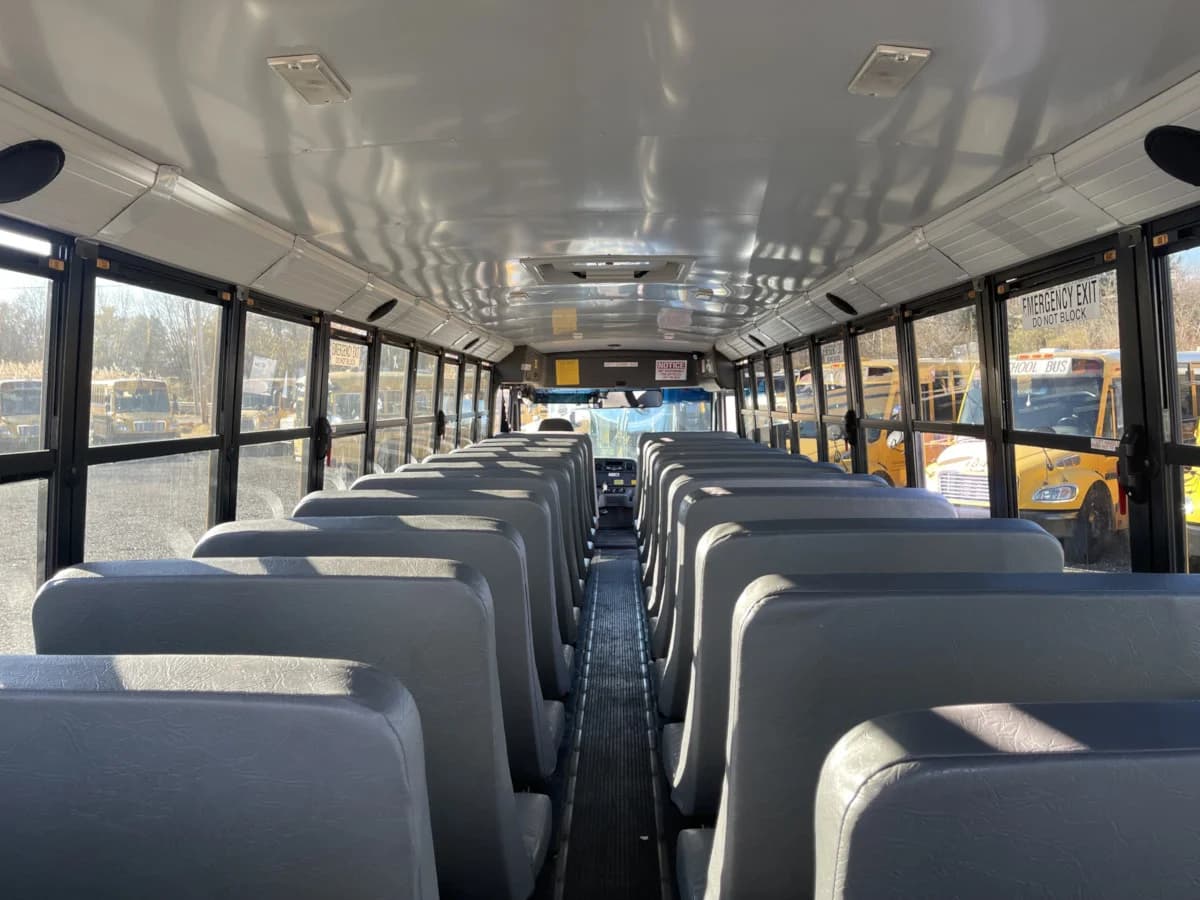 2014 Freightliner Thomas Saf-T-Liner C2 School Bus - Image 10
