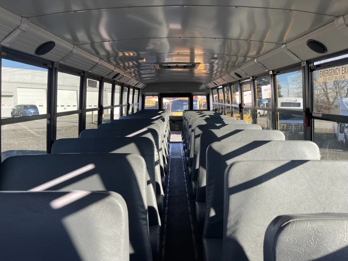 2014 Freightliner Thomas Saf-T-Liner C2 School Bus - Image 9