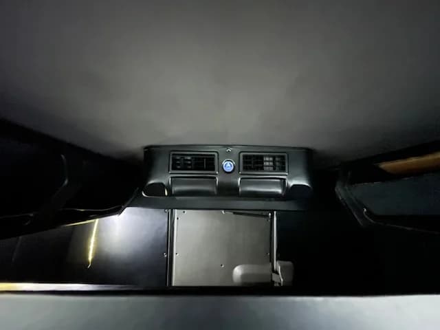 2013 Ford F550 El Dorado Krystal K33 Shuttle Bus - Image 7