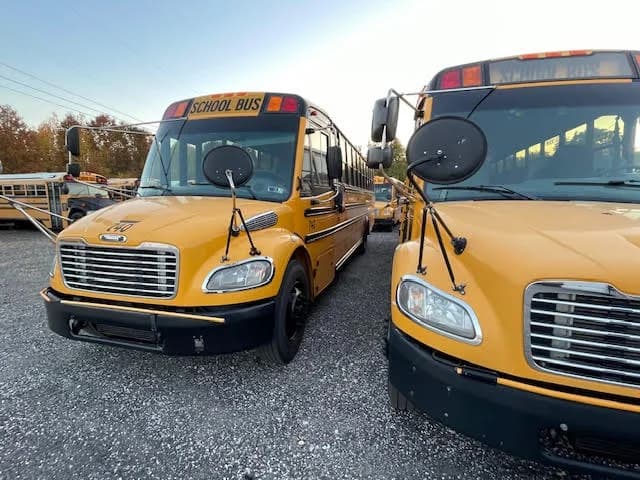 10 Bus Package Deal - Image 22