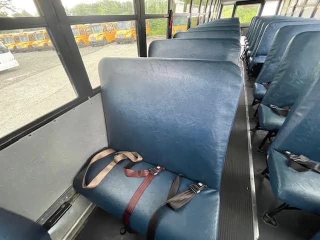 10 Bus Package Deal - Image 9