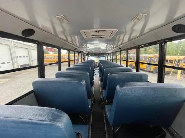 10 Bus Package Deal - Image 10