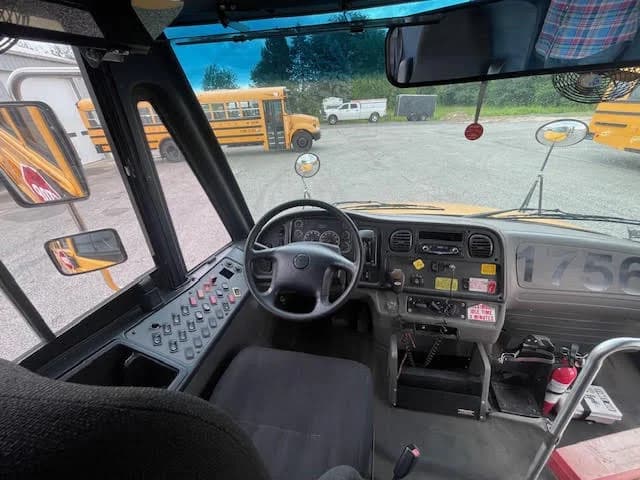 10 Bus Package Deal - Image 11
