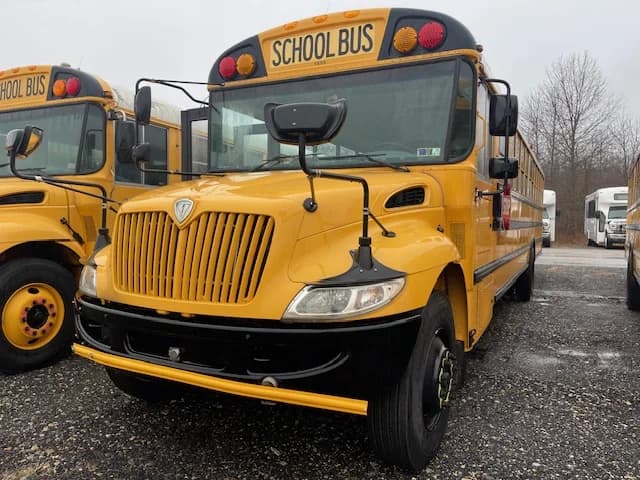 2015 International CE School Bus - Image 3
