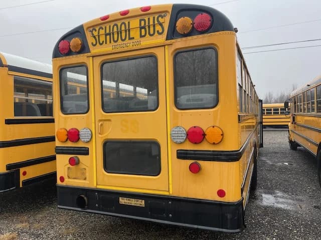 2015 International CE School Bus - Image 3