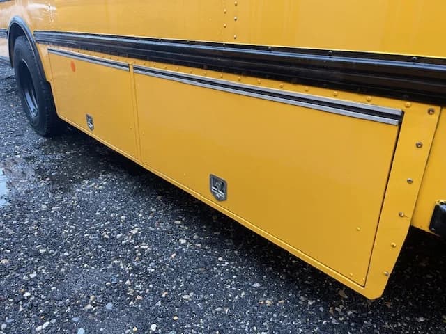 2015 International CE School Bus - Image 3