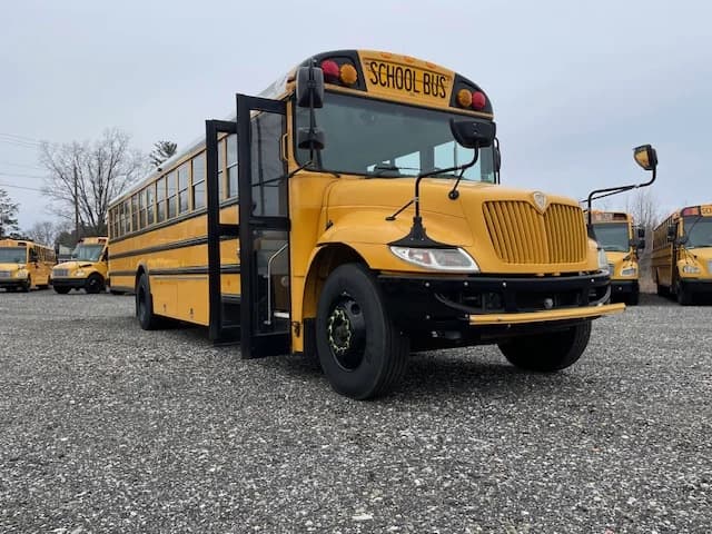 2015 International CE School Bus - Image 1