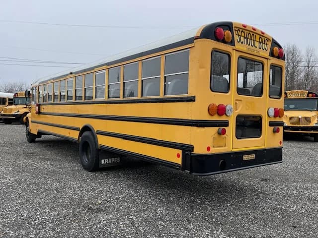 2015 International CE School Bus - Image 24