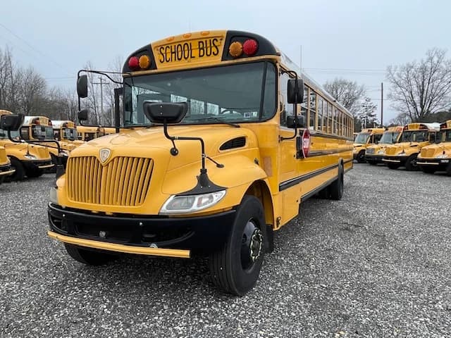 2015 International CE School Bus - Image 29