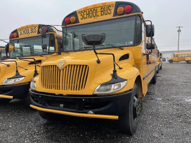 2015 International CE School Bus - Image 2