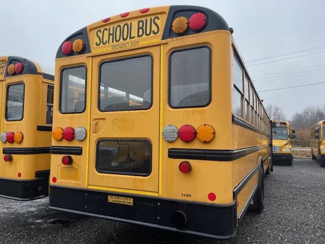 2015 International CE School Bus - Image 3