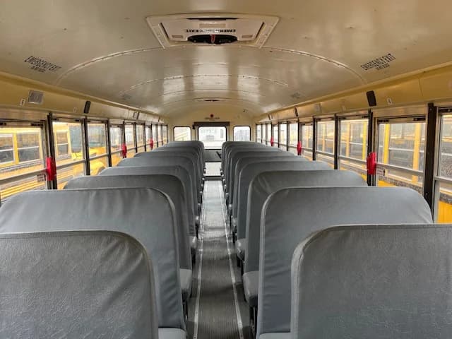 2011 International CE School Bus - Image 5