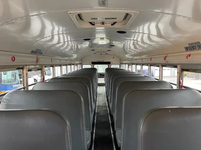 2011 Blue Bird Vision School Bus - Image 5