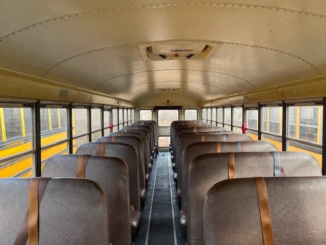 2012 International CE NJ Spec School Bus - Image 4