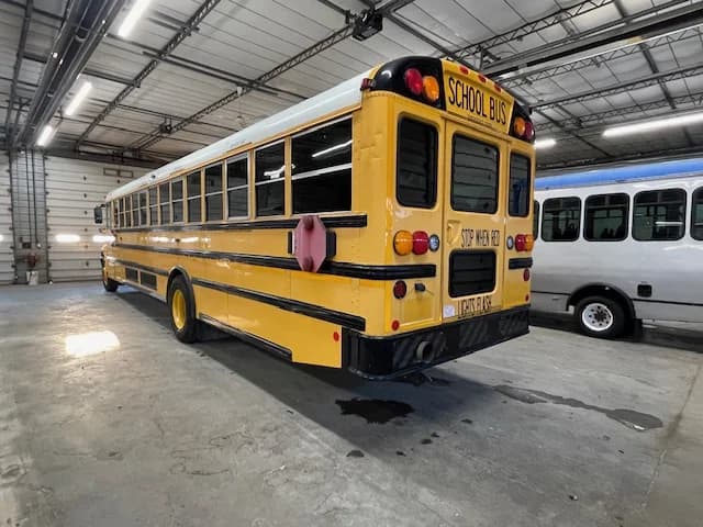 2015 International CE A/C School Bus - Image 12