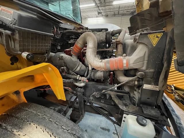 2015 International CE A/C School Bus - Image 14