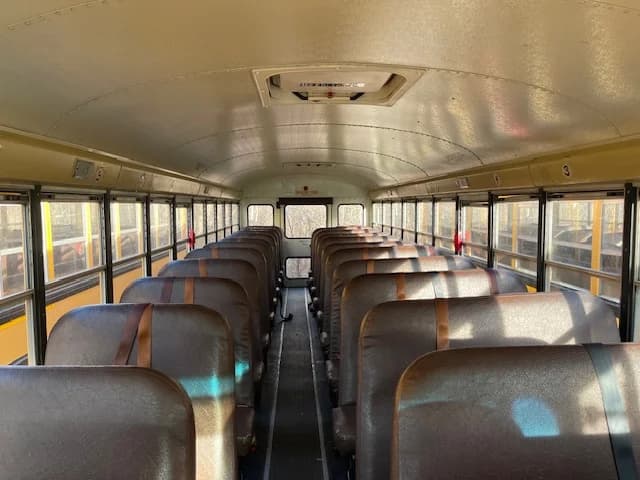 2012 International CE NJ Spec School Bus - Image 4