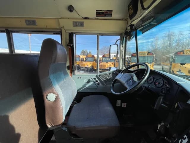 2012 International CE NJ Spec School Bus - Image 6