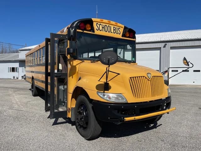 2011 International CE NJ Spec School Bus - Image 27