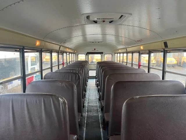 2011 International CE NJ Spec School Bus - Image 29