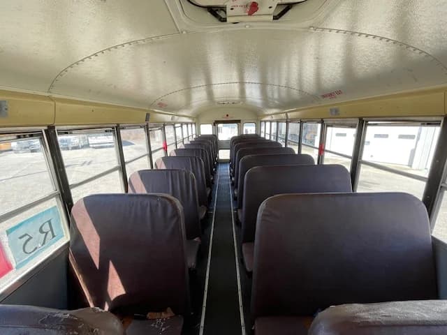 2011 International CE NJ Spec School Bus - Image 6