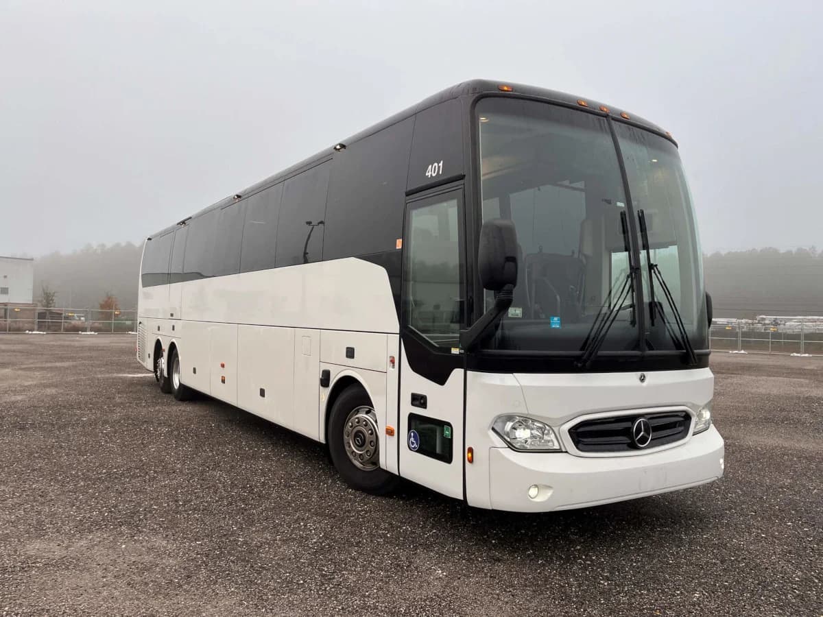 2023 Mercedes Benz Tourrider ADA Coach - Image 2