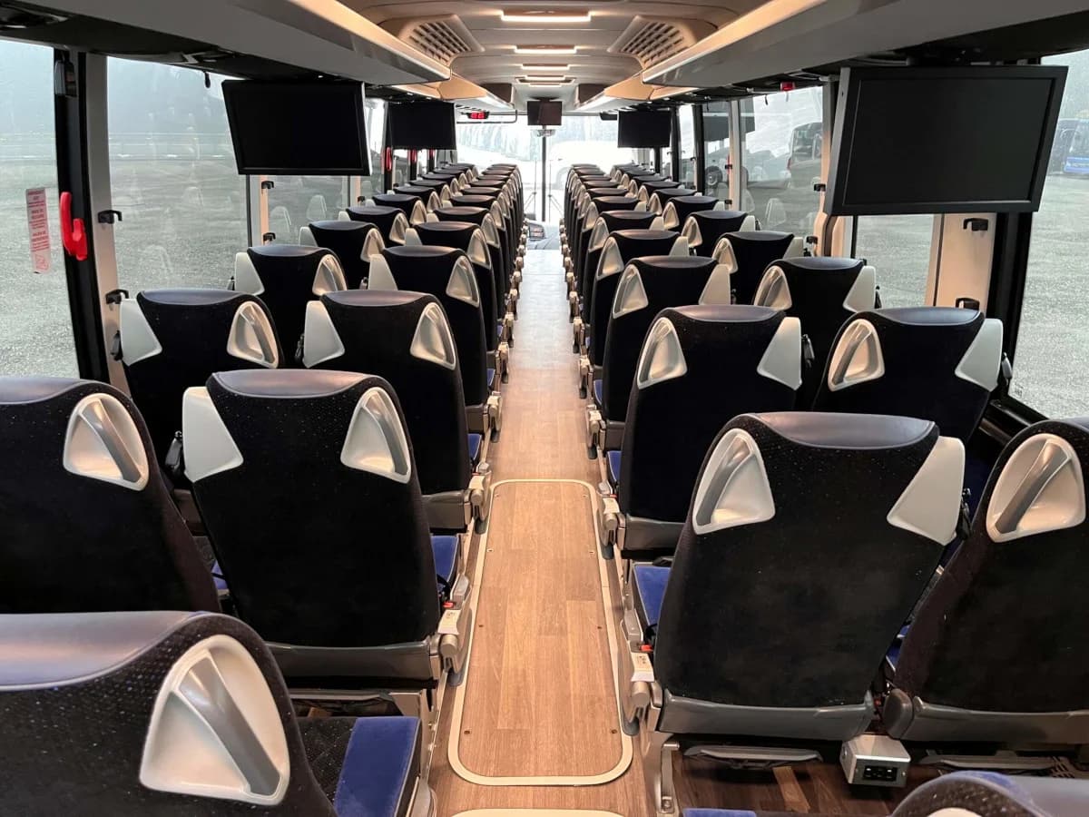 2023 Mercedes Benz Tourrider ADA Coach - Image 9