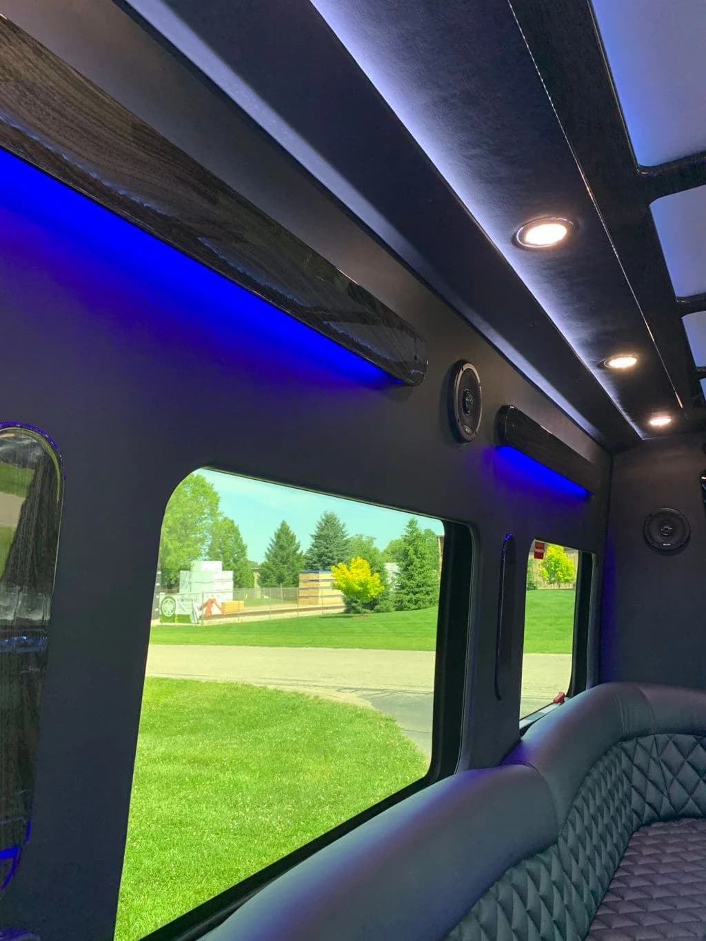 2025 Mercedes-Benz Sprinter TWR 14 Passenger LIMO - Image 16