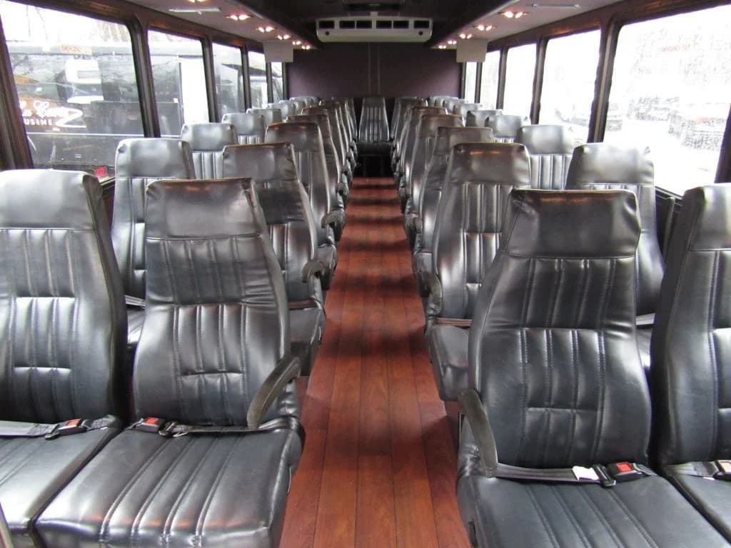 2013 Freightliner S2C Glaval Legacy - Image 3