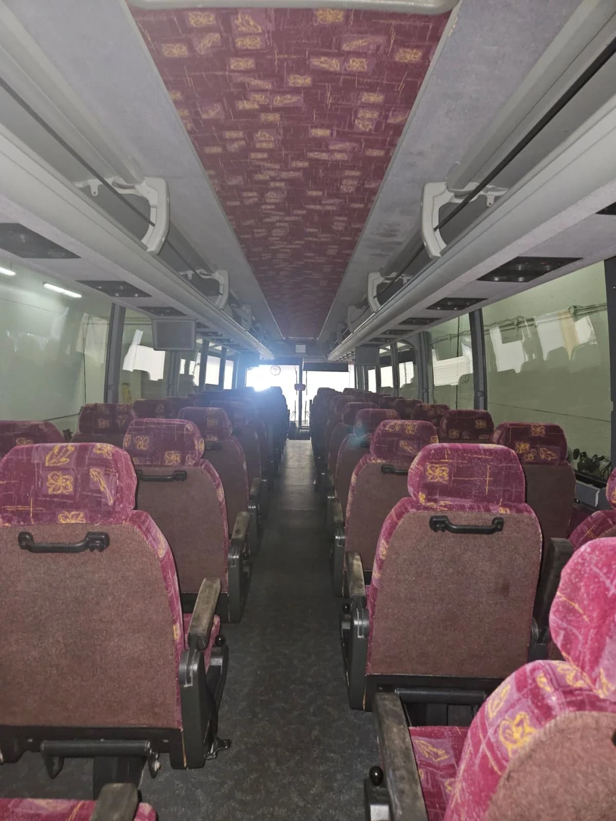 2008 Prevost H3-45 Coach Bus - Image 7
