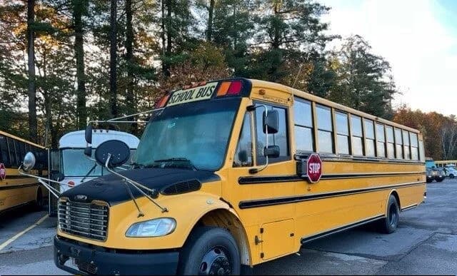 2014 Freightliner Thomas School Bus - Image 3