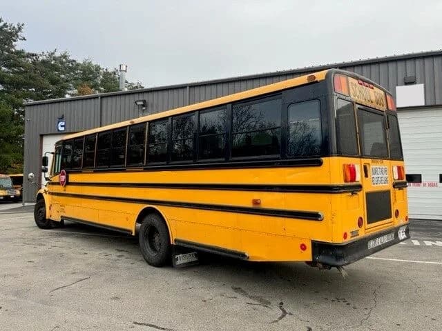 2015 Freightliner Thomas School Bus - Image 3