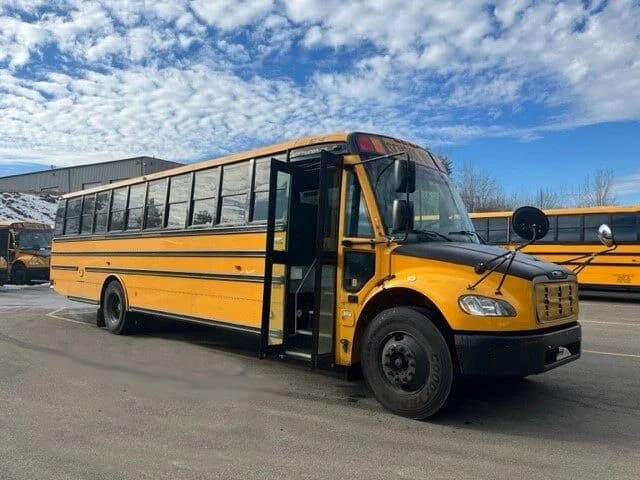 2019 Freightliner Thomas School Bus - Image 3