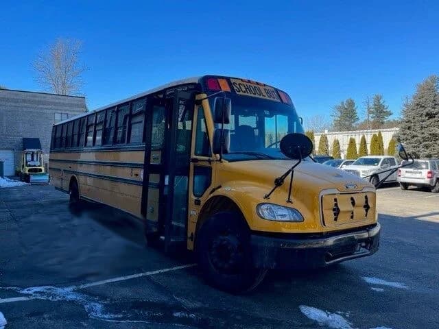 2020 Freightliner Thomas School Bus - Image 3