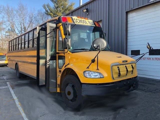 2017 Freightliner Thomas School Bus - Image 1