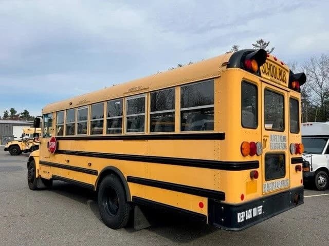 School Bus #20063 - Image 2