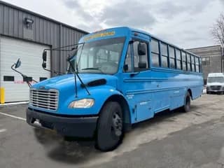 2012 Freightliner Thomas  C2 bus