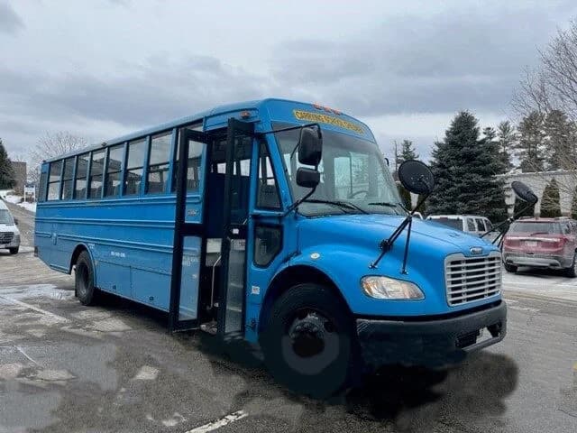 2012 Freightliner Thomas C2 Activity Bus - Image 4