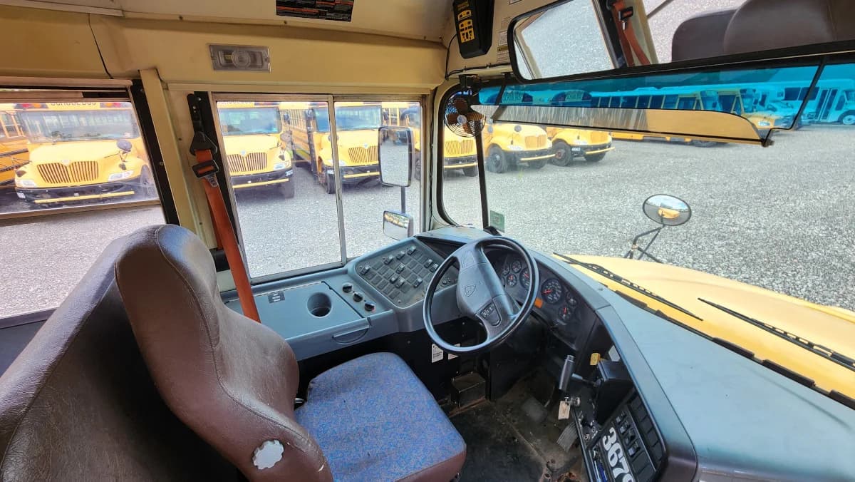 2012 International CE Yellow Bus - Image 7