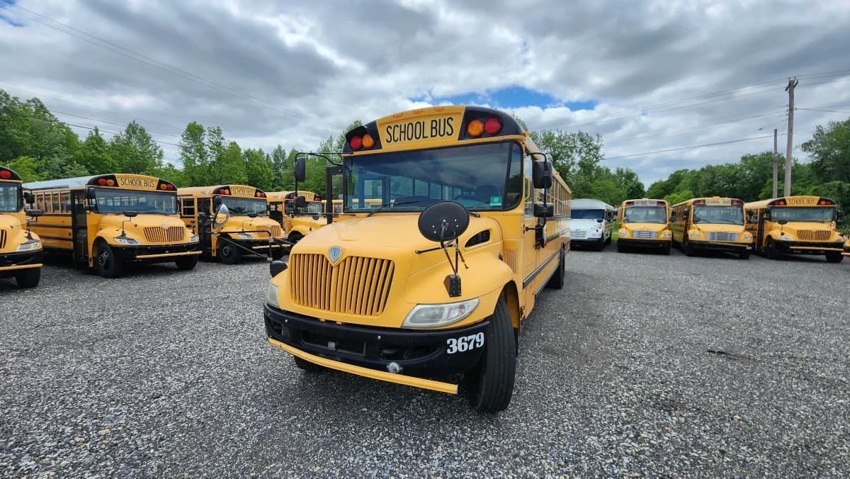2012 International CE Yellow Bus - Image 13