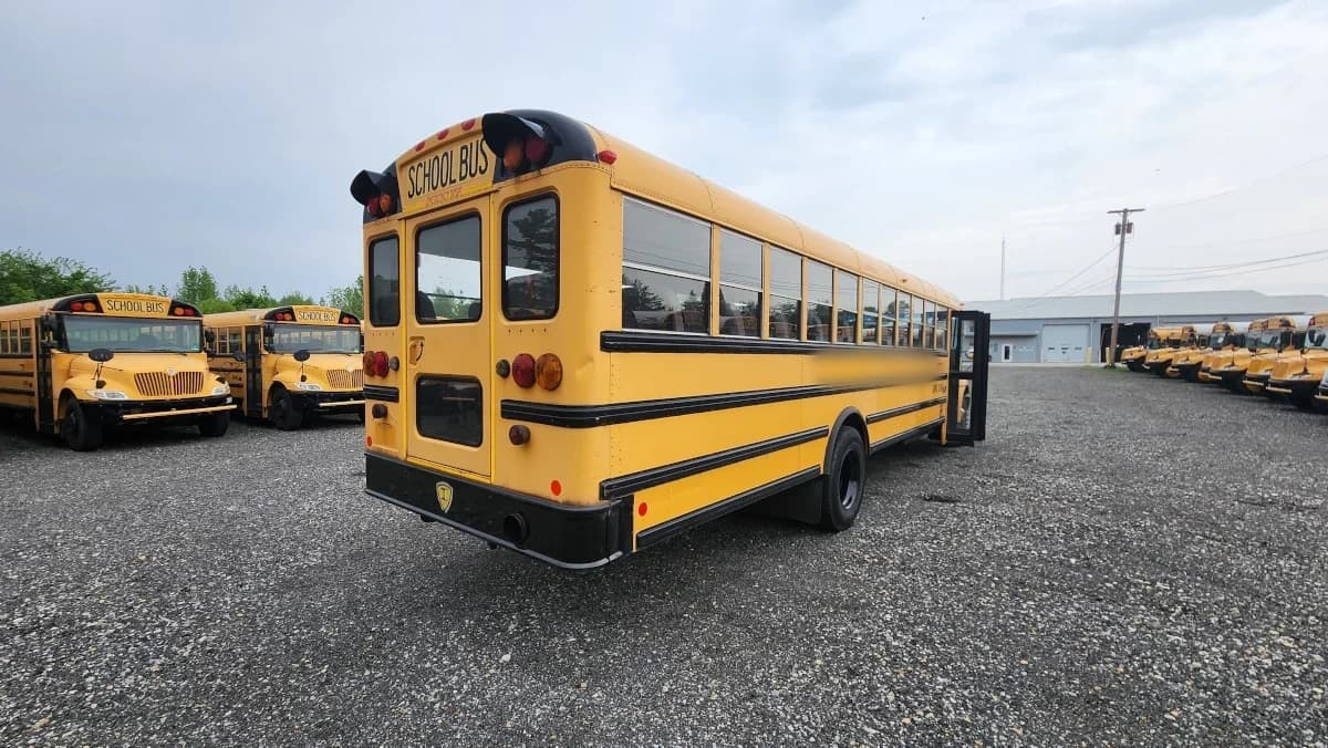 2013 International CE School Bus - Image 3