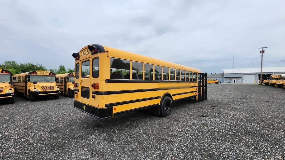 2013 International CE School Bus - Image 3