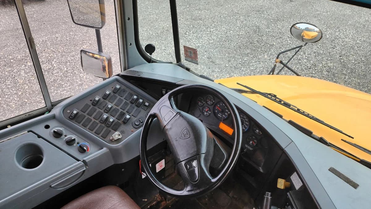 2013 International CE School Bus - Image 7