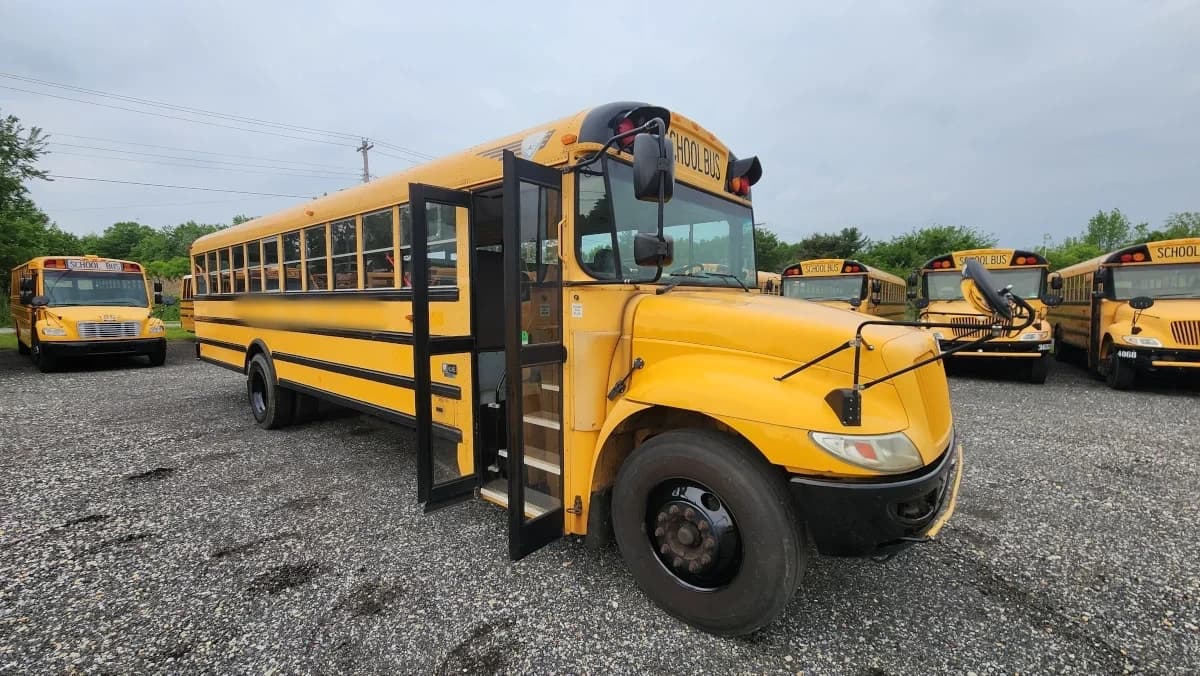 2013 International CE School Bus - Image 2
